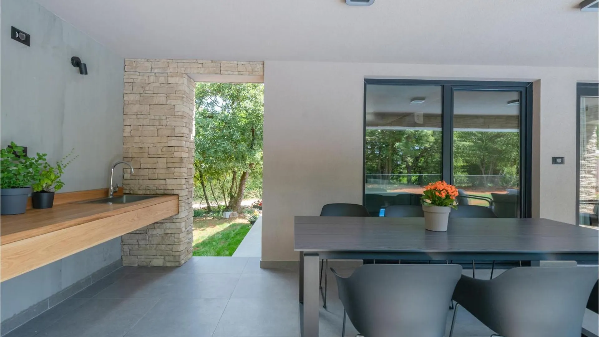 Amazing Home In Labin With Outdoor Swimming Pool 0*, Labin (Istria)