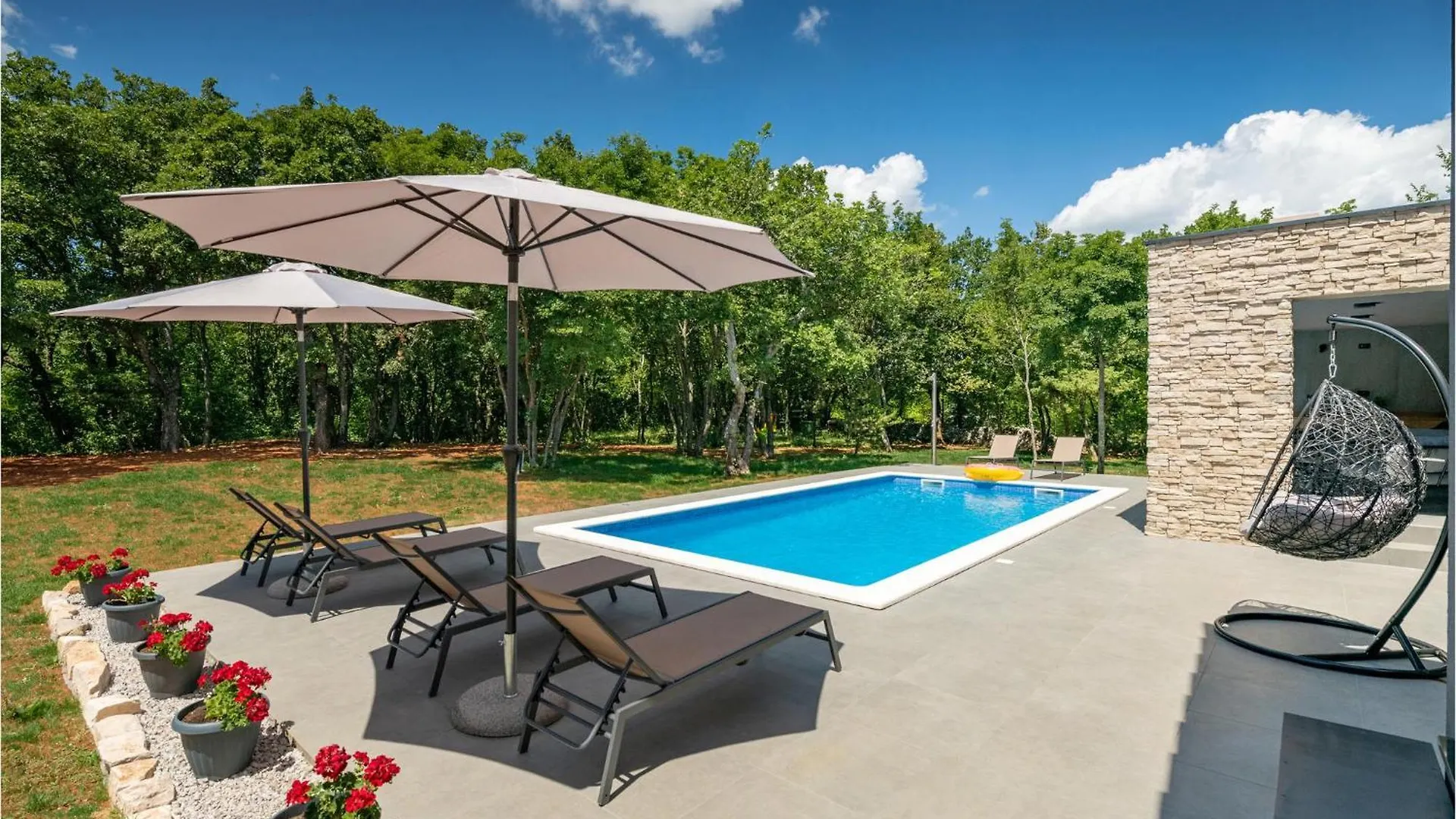 Amazing Home In Labin With Outdoor Swimming Pool Hébergement de vacances